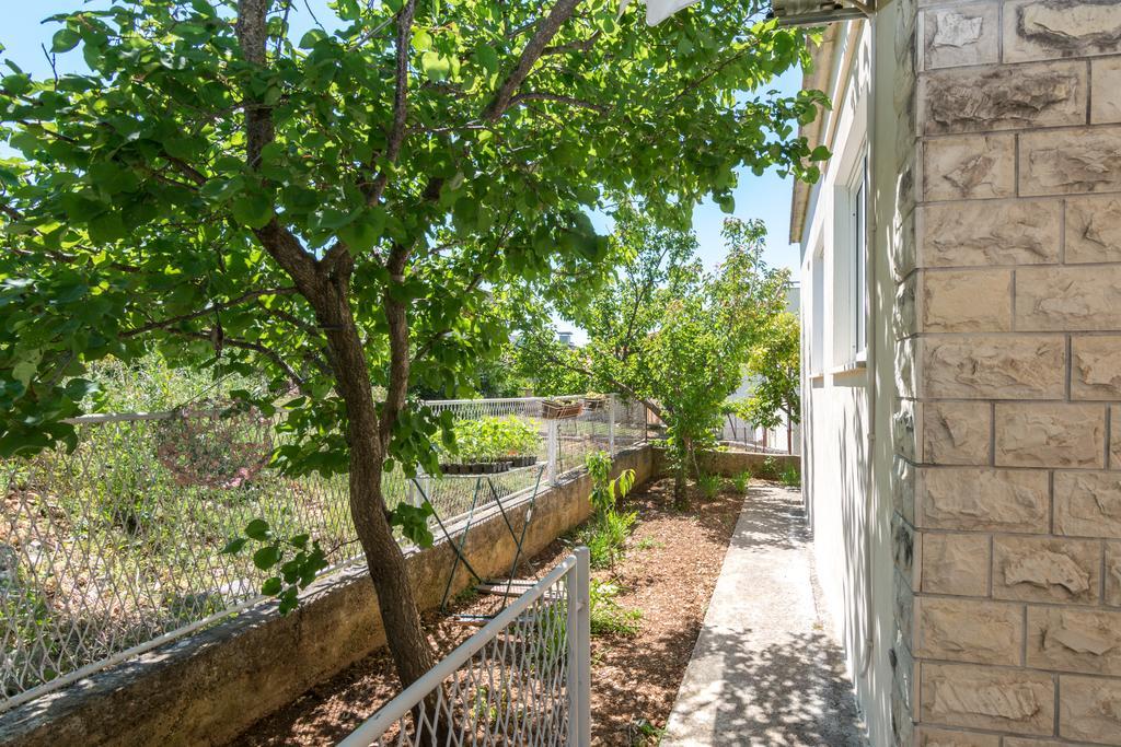 Apartments Coce Трогир Экстерьер фото
