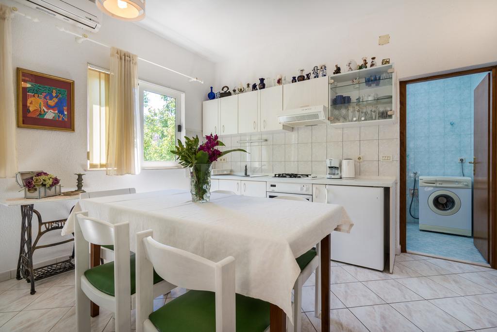Apartments Coce Трогир Экстерьер фото