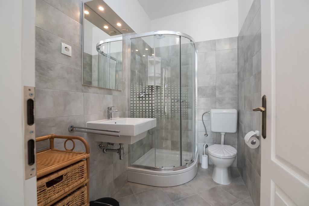 Apartments Coce Трогир Экстерьер фото