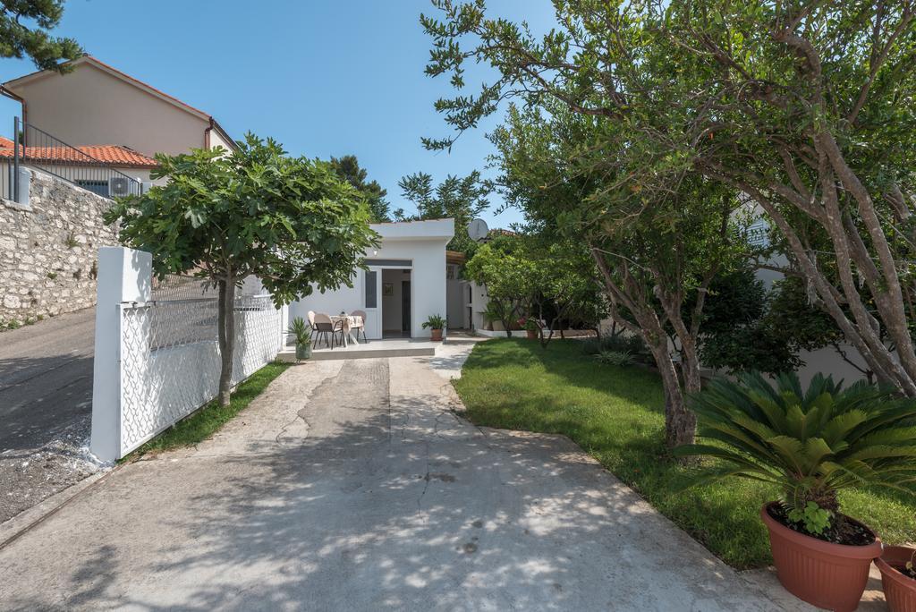 Apartments Coce Трогир Экстерьер фото